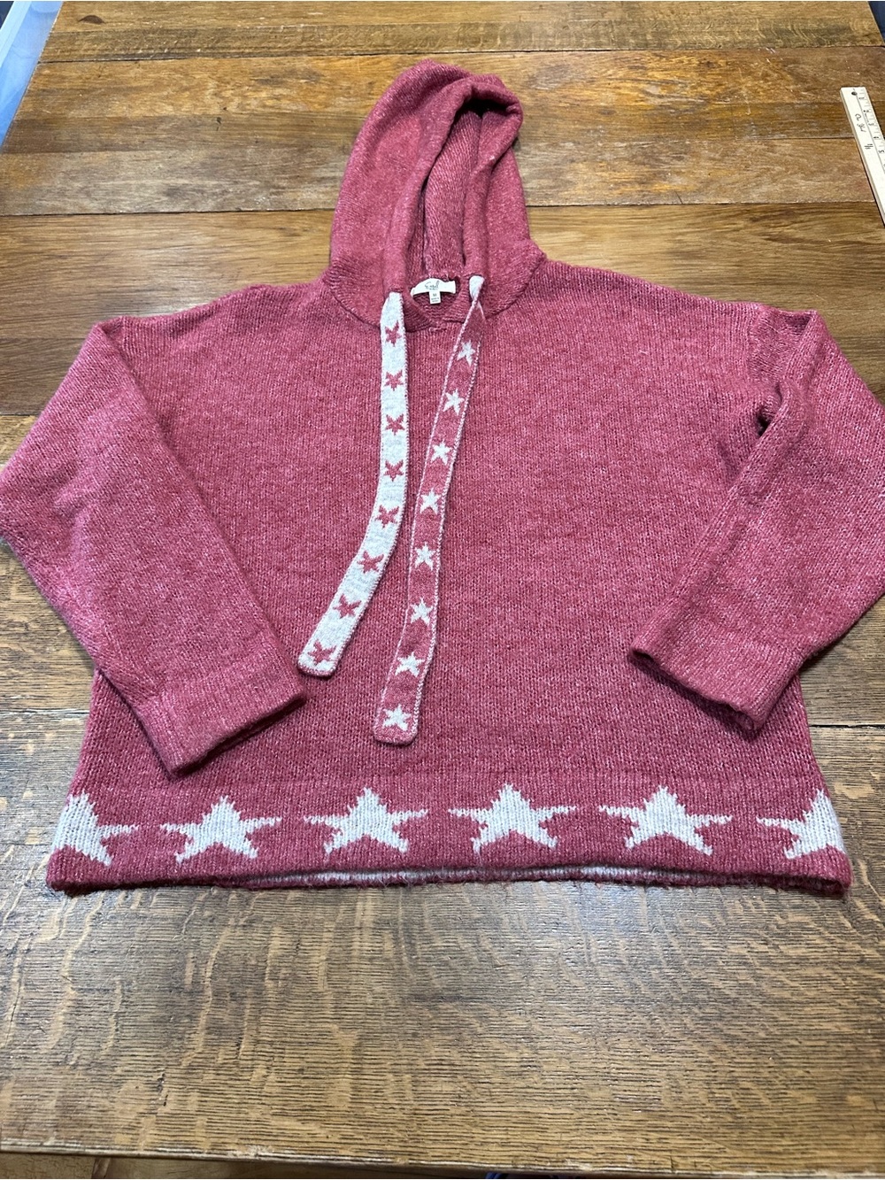 Easel Heathered Rose Knit sweater sz medium stars